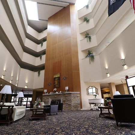 Hotel Mead Resorts & Conventions Center Wisconsin Rapids Buitenkant foto