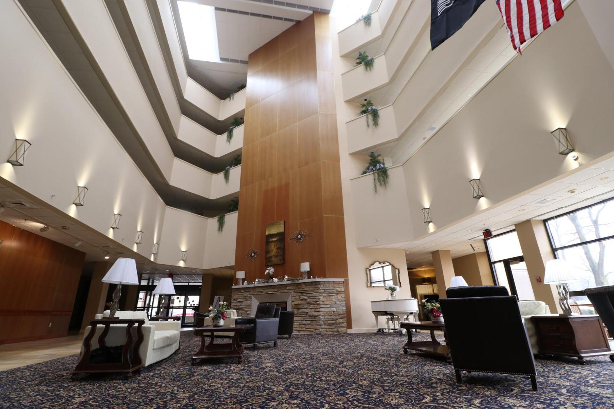 Hotel Mead Resorts & Conventions Center Wisconsin Rapids Buitenkant foto