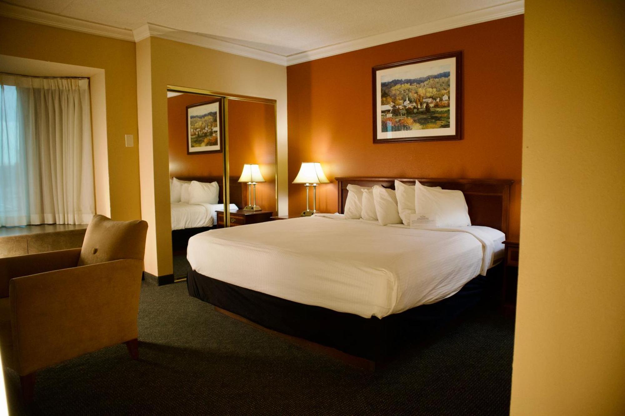 Hotel Mead Resorts & Conventions Center Wisconsin Rapids Buitenkant foto