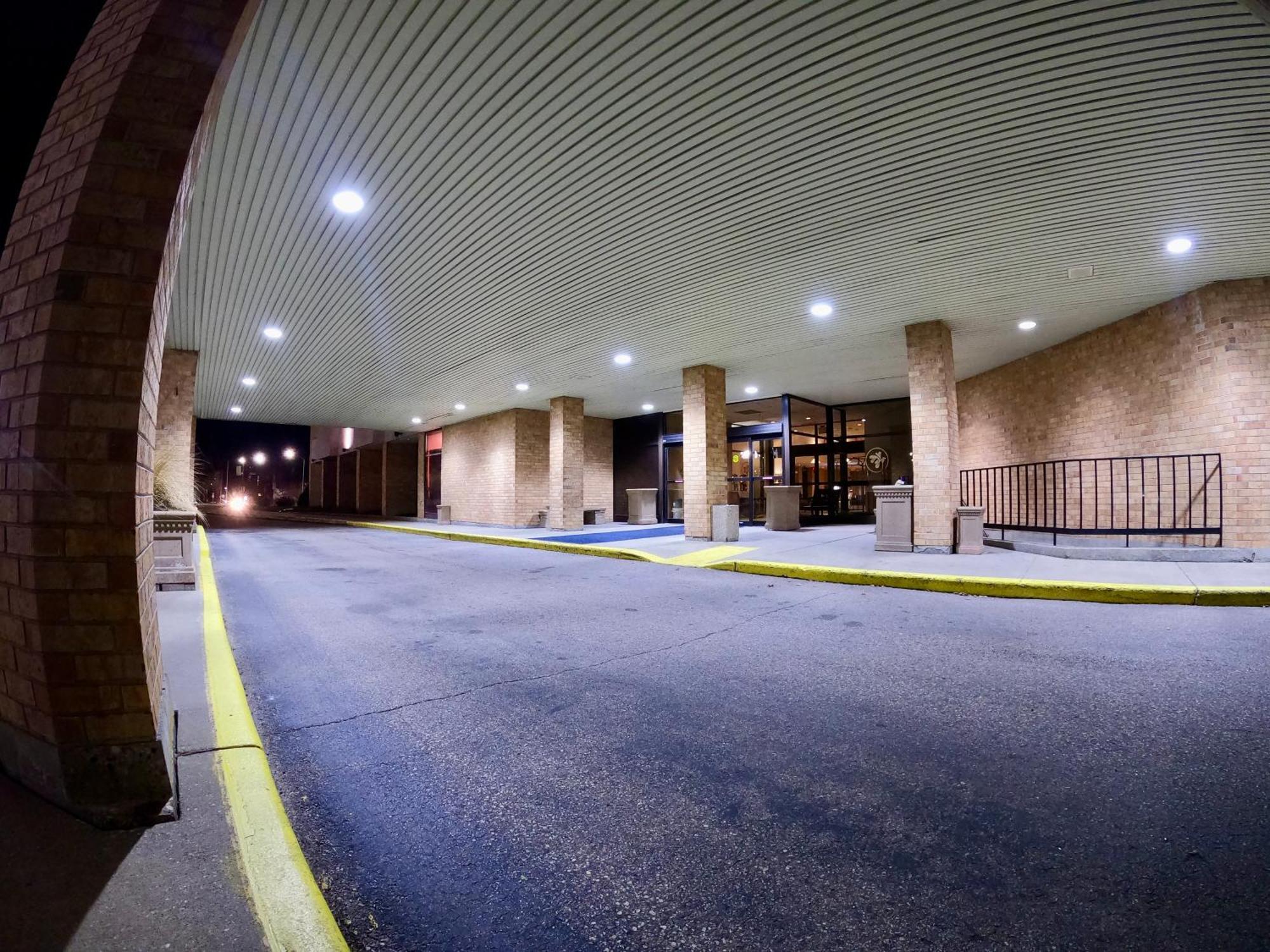 Hotel Mead Resorts & Conventions Center Wisconsin Rapids Buitenkant foto