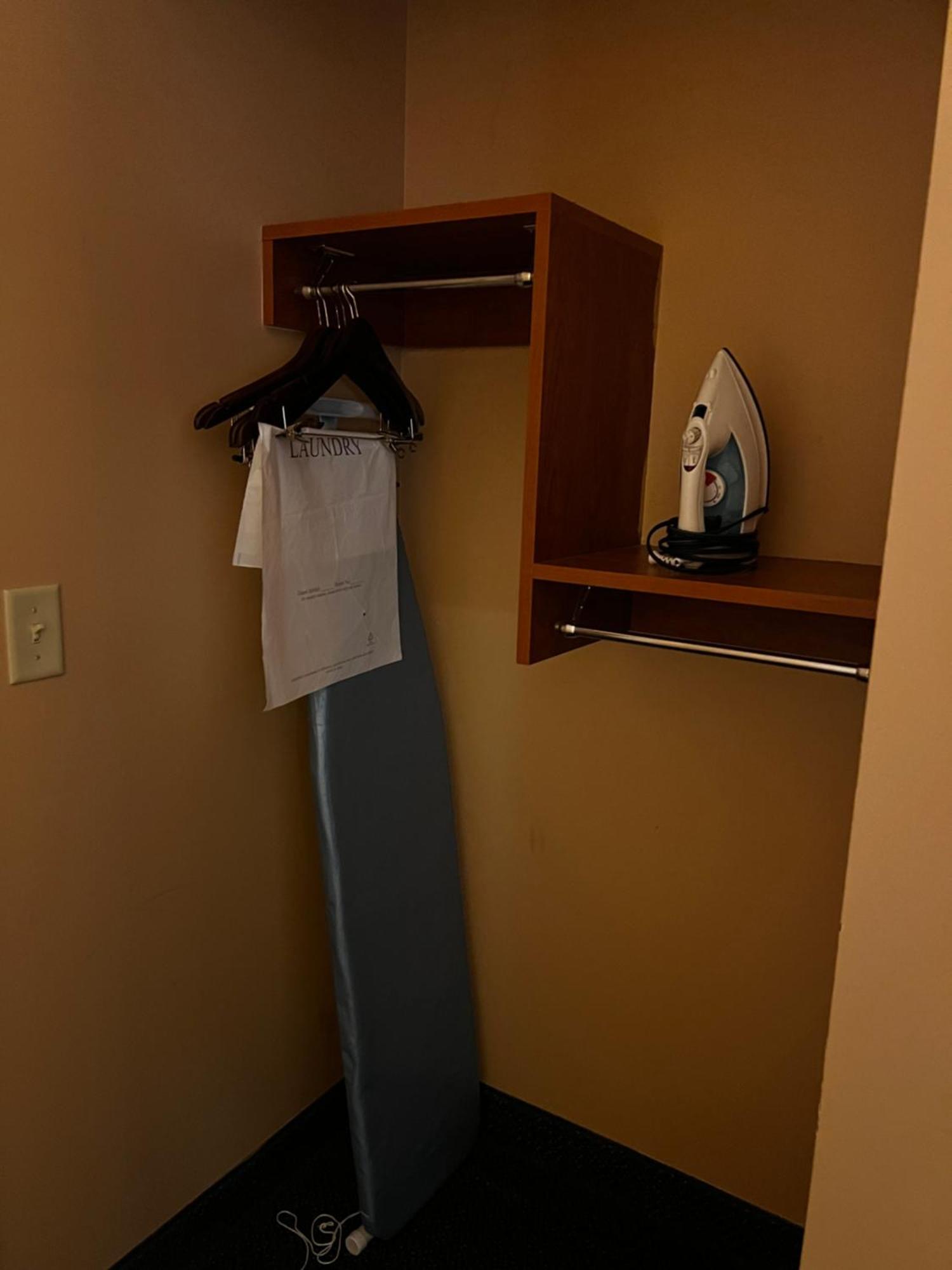 Hotel Mead Resorts & Conventions Center Wisconsin Rapids Buitenkant foto