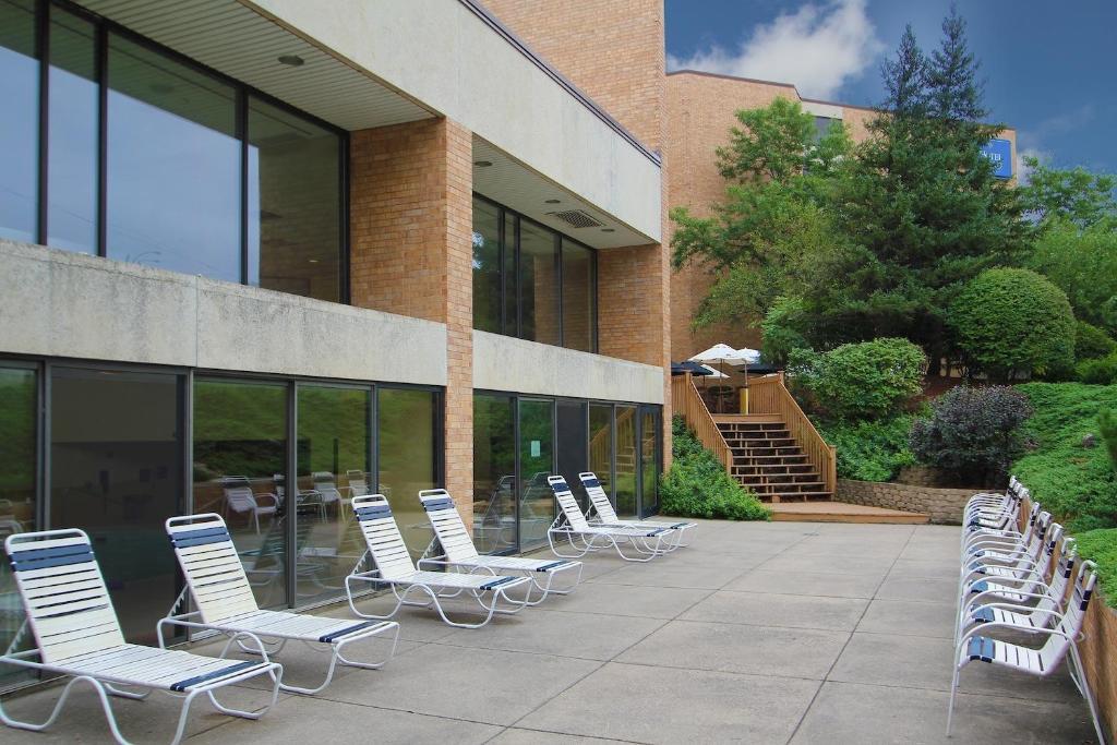Hotel Mead Resorts & Conventions Center Wisconsin Rapids Buitenkant foto