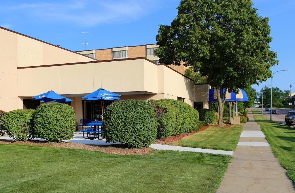 Hotel Mead Resorts & Conventions Center Wisconsin Rapids Buitenkant foto